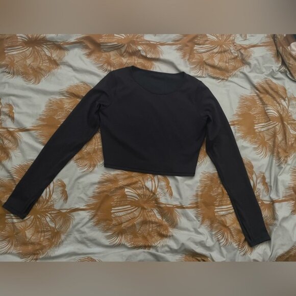 new condition Lululemon Wunder train long sleeve crop 10 - Picture 3 of 4
